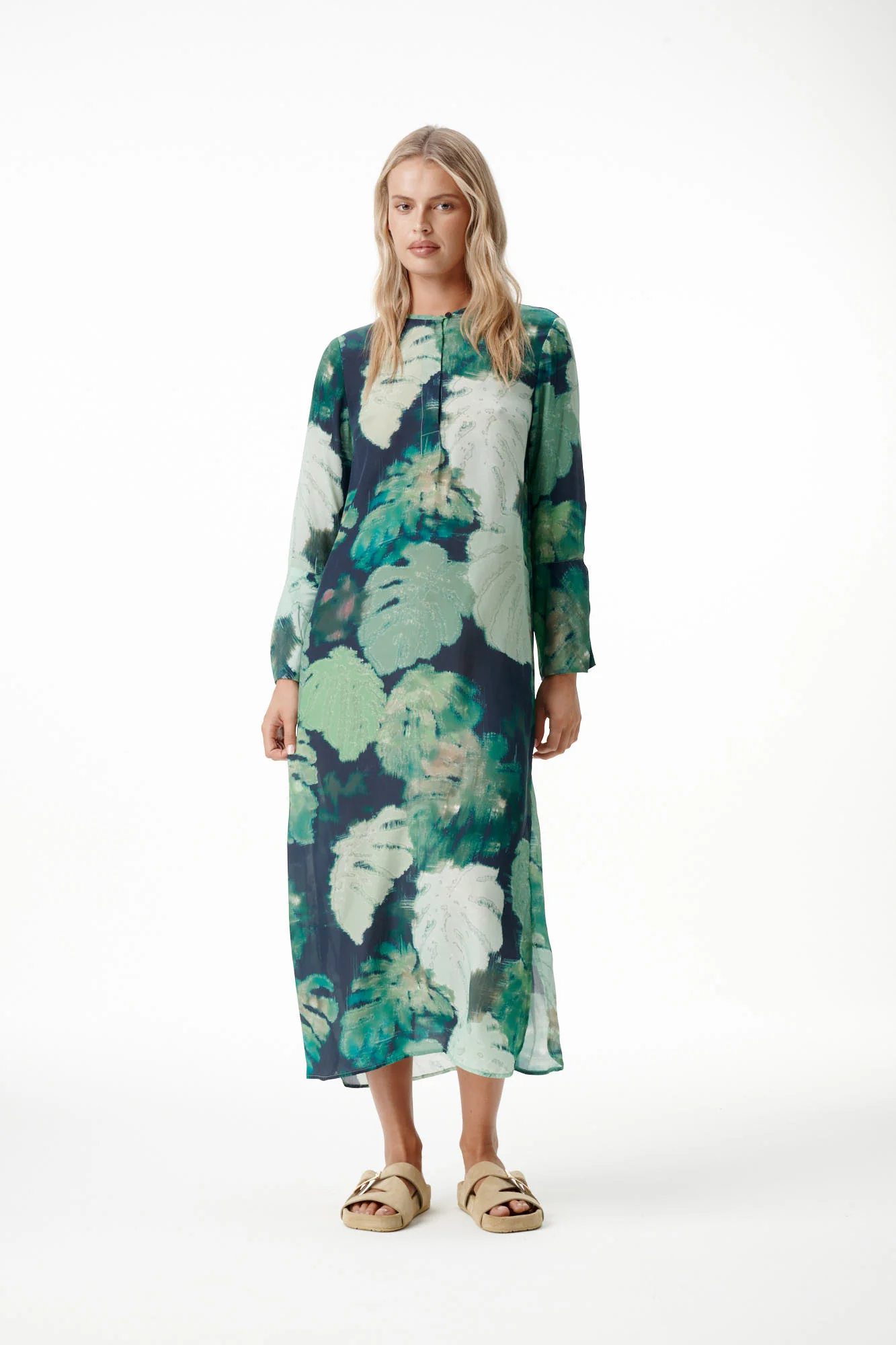Long Genie Monstera Night Viscose Green - Image 2